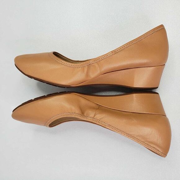 Cole Haan Ballet Flats Wedge Round Toe Women's Slip On Size 9 Tan - Picture 6 of 9